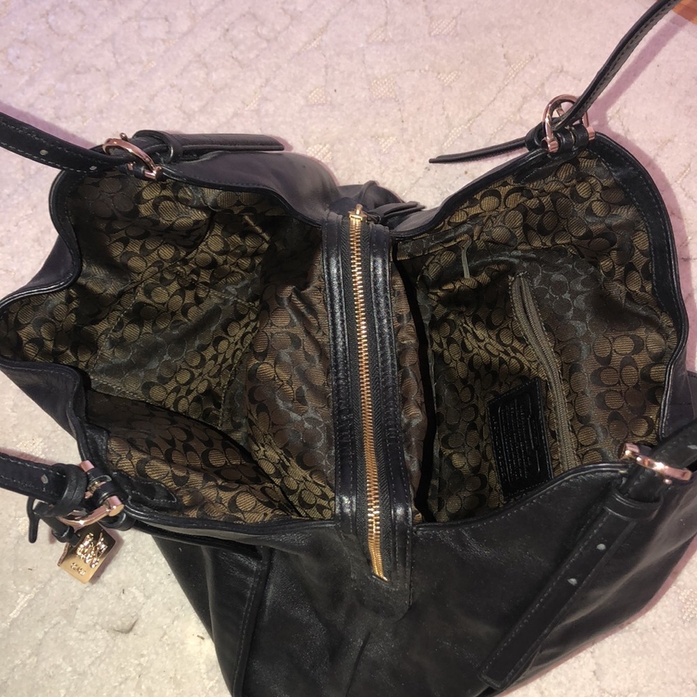 Coach Madison Carlyle Black Leather Shoulder Bag - Picture 4 of 12